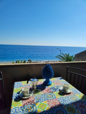 Casa Fleres Santa Teresa Di Riva
